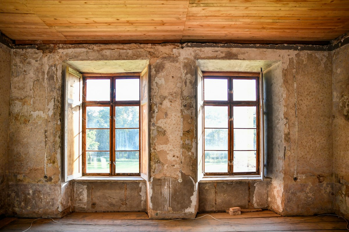 Vaciar un piso heredado en Barcelona cuando vives en otra ciudad